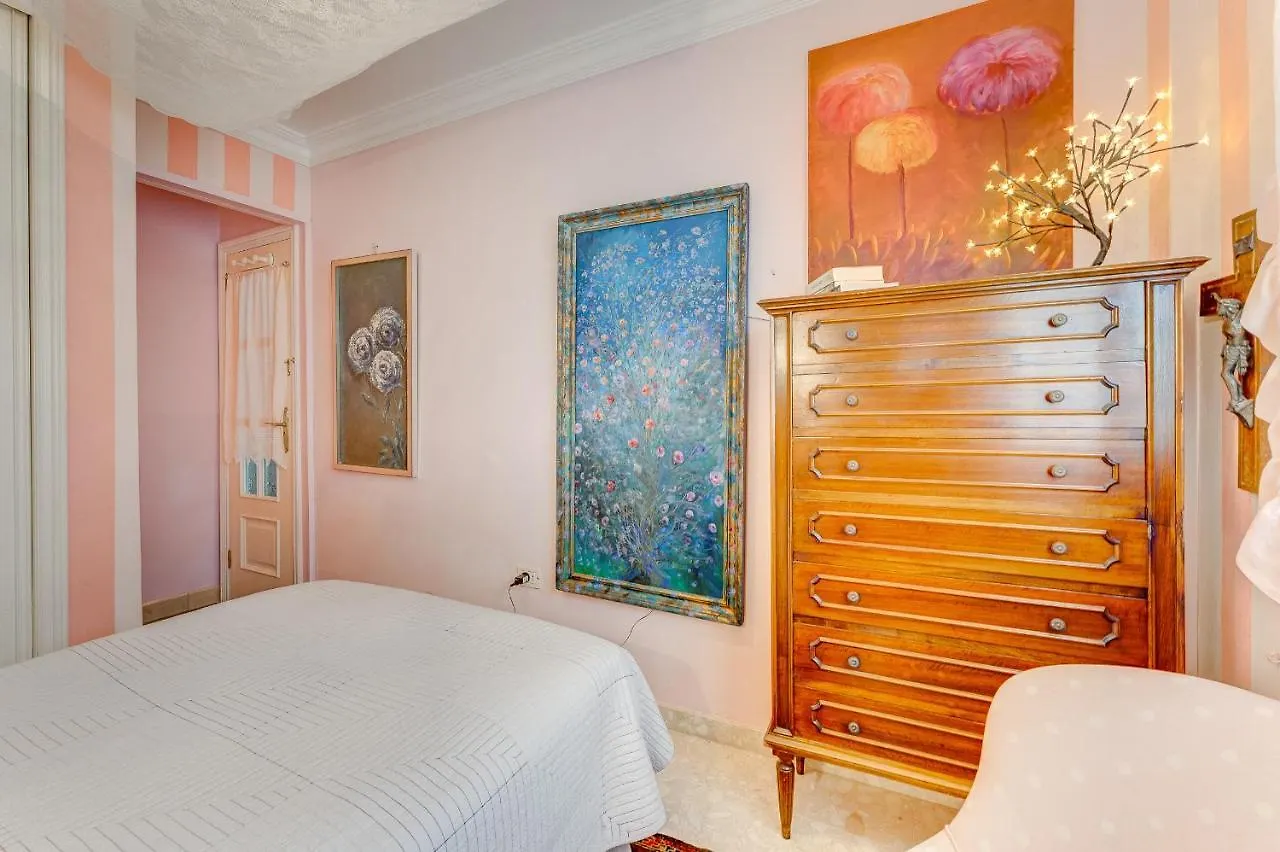 Casa Luminosa Bed & Breakfast Bocacangrejo 3*,  Spain
